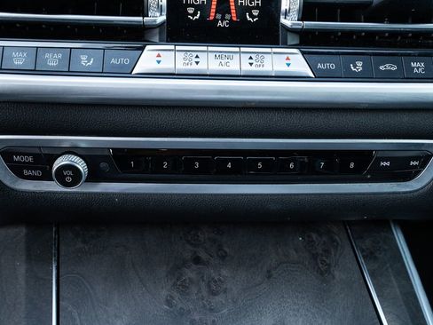 Used 2023 BMW X5 xDrive40i w/ Parking Assistance Package image 33