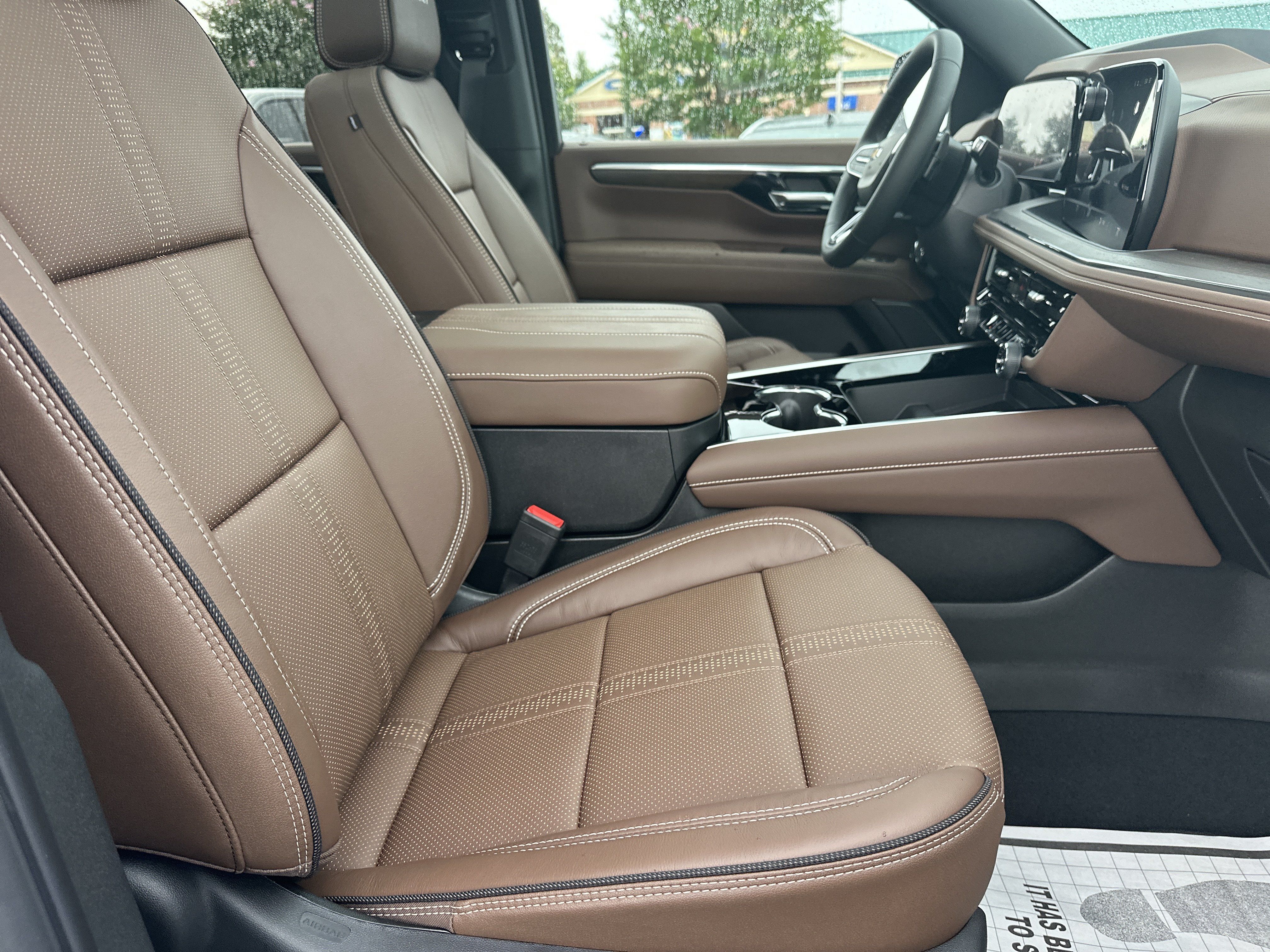 New 2026 Chevrolet Tahoe High Country w/ Sun And Tow Package RWD image 15
