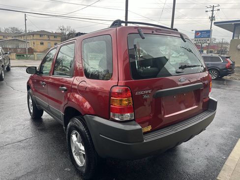Used 2003 Ford Escape XLS image 32