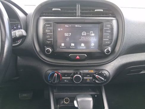 Used 2020 Kia Soul GT-Line w/ GT 2.0L Power Sunroof Package FWD image 20