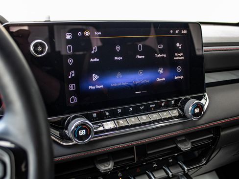 Used 2023 Chevrolet Colorado Z71 w/ Z71 Convenience Package 2 image 28