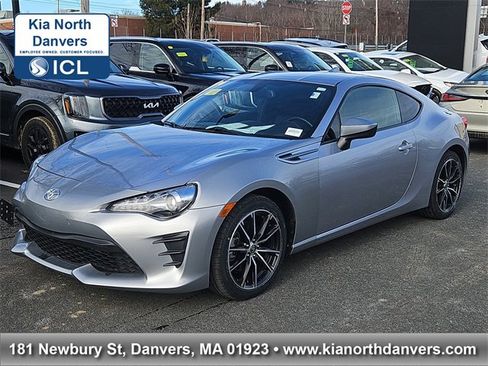Used 2020 Toyota 86 image 1