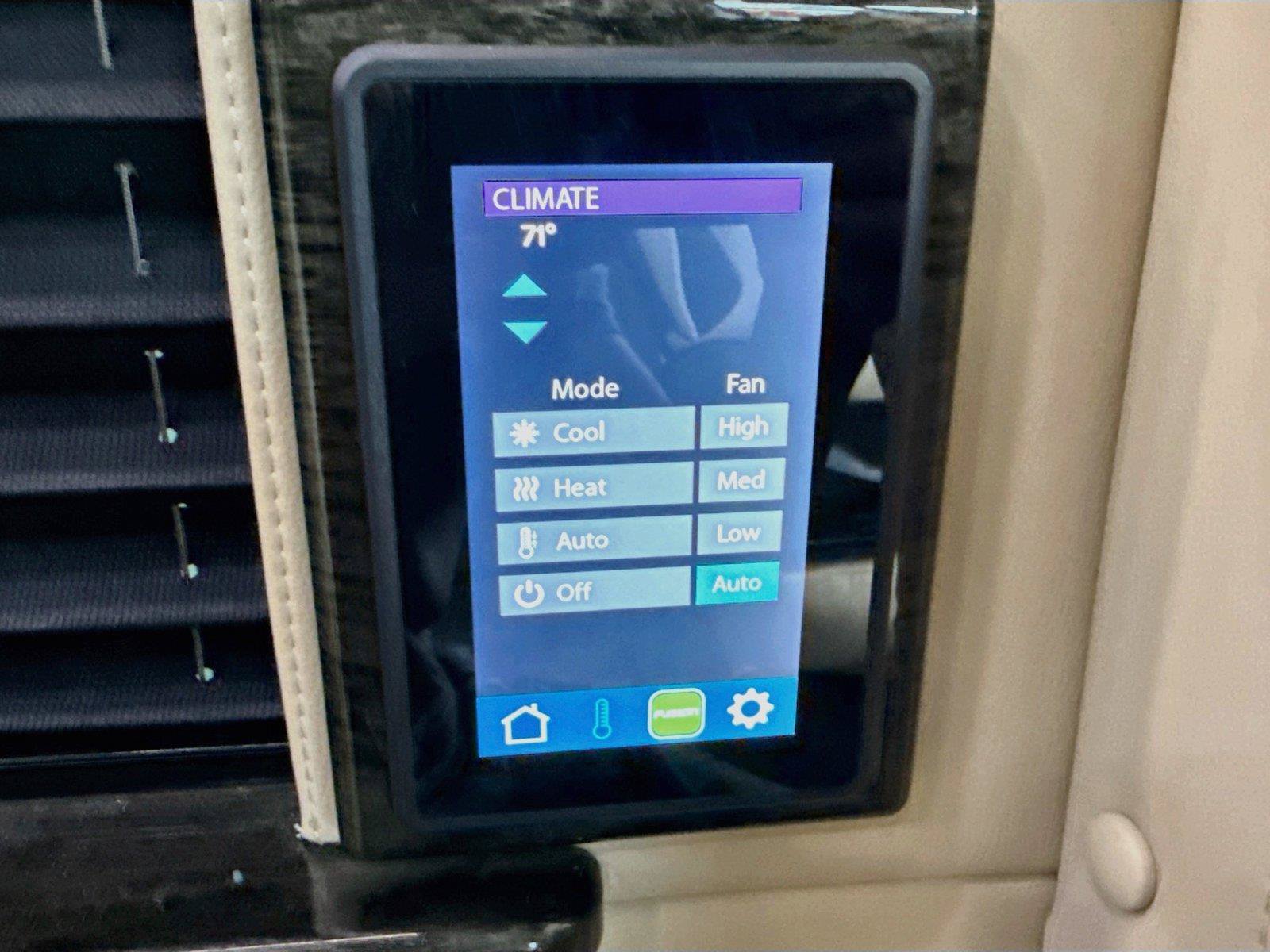 Used 2021 Mercedes-Benz Sprinter 3500 w/ Parking Package image 23