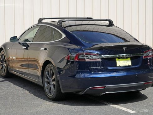 Used 2014 Tesla Model S 85 RWD image 45