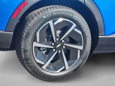New 2026 Chevrolet Equinox EV LT FWD image 10