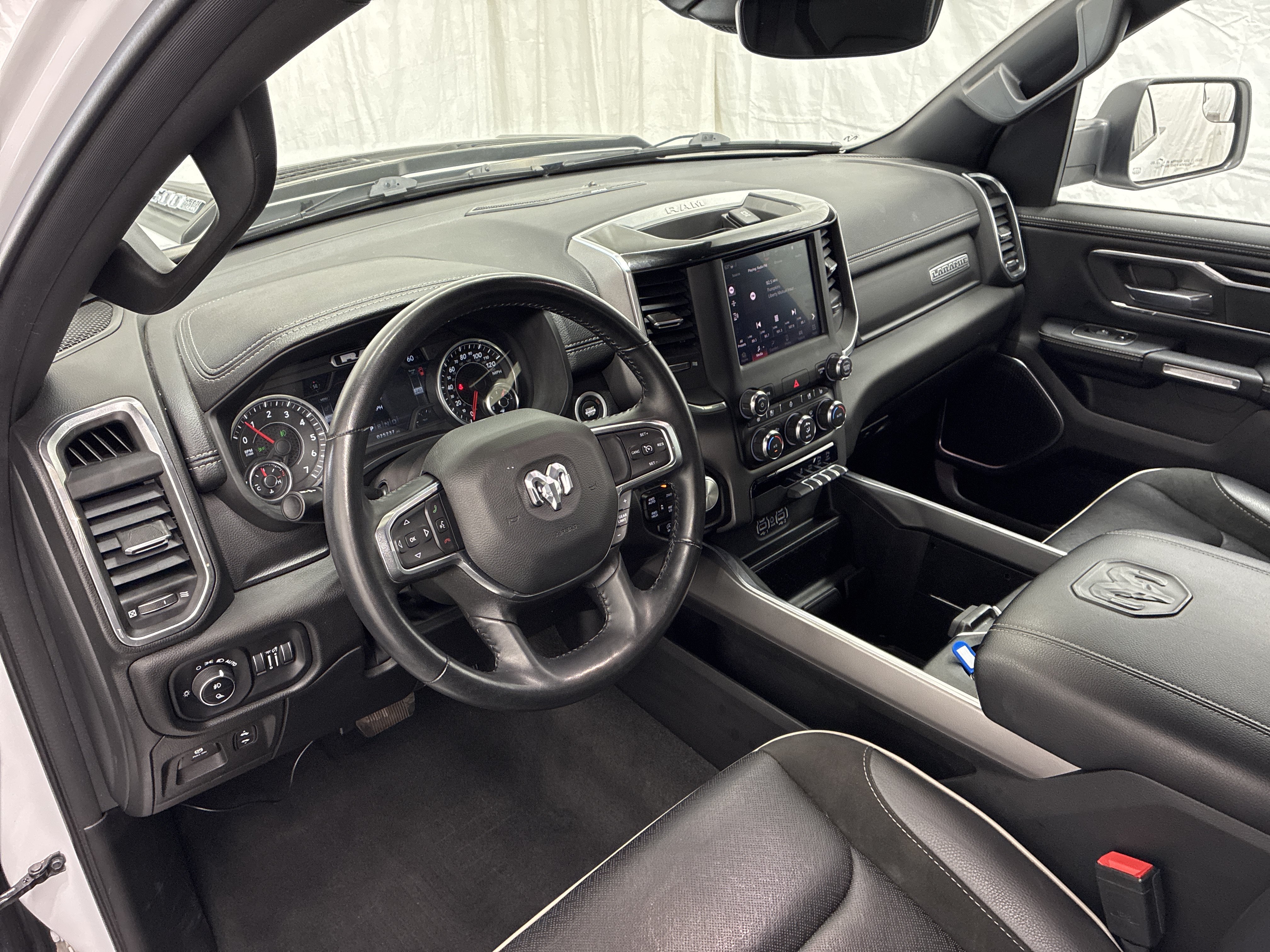 Certified 2022 RAM 1500 Laramie w/ Sport Appearance Package AWD/4WD image 15