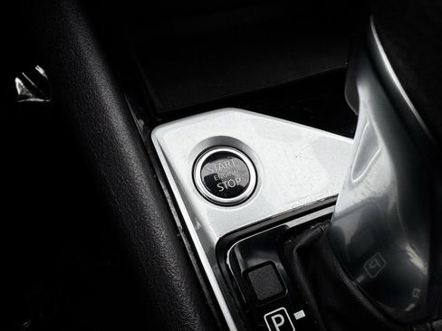 Used 2024 Nissan Altima 2.5 SV image 25