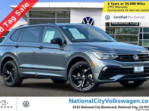 Certified 2024 Volkswagen Tiguan SE R-Line image 1
