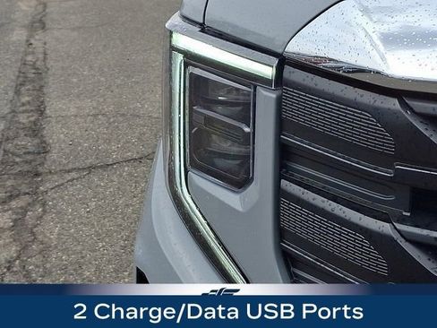 Used 2024 GMC Sierra 1500 Pro w/ Pro Value Package AWD/4WD image 33