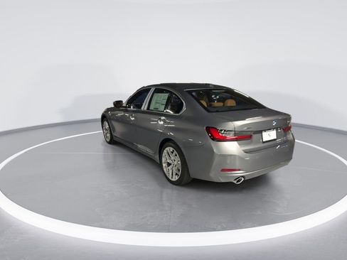 New 2026 BMW 330i xDrive Sedan w/ Convenience Package image 6