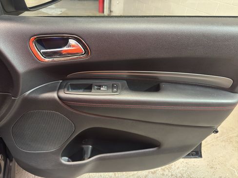 Used 2018 Dodge Durango R/T AWD/4WD image 21