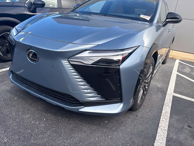 Used 2023 Lexus RZ 450e Premium w/ Accessory Package (Z1) AWD/4WD image 4