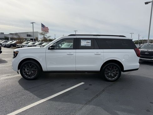 New 2025 Ford Expedition Max Platinum w/ Stealth Performance Package image 4