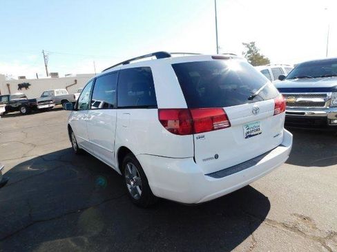 Used 2004 Toyota Sienna CE image 4