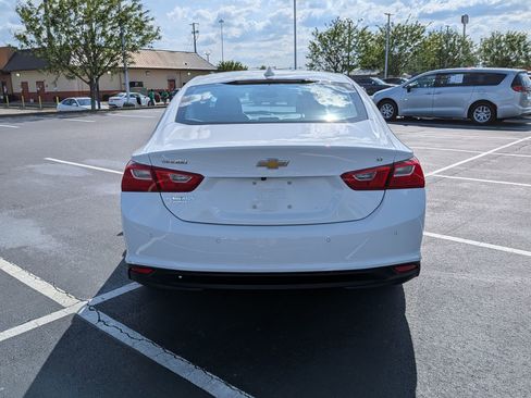 Used 2024 Chevrolet Malibu LT FWD image 4
