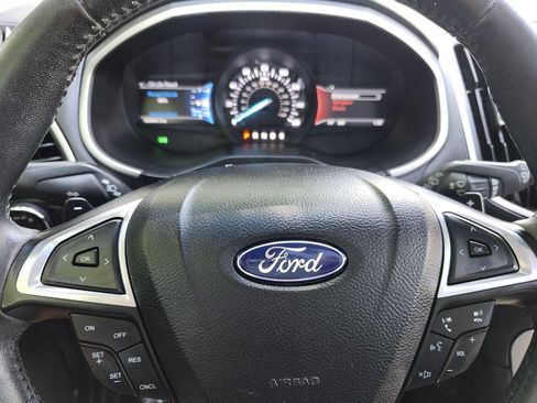 Used 2015 Ford Edge SEL w/ Equipment Group 201A image 19