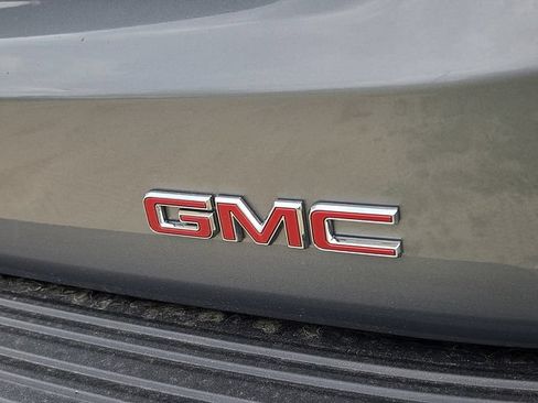 Used 2026 GMC Yukon Denali w/ Sun & Power Step Package AWD/4WD image 30