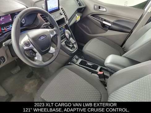 Used 2023 Ford Transit Connect XLT image 33