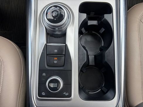 Used 2020 Ford Explorer Limited AWD/4WD image 22