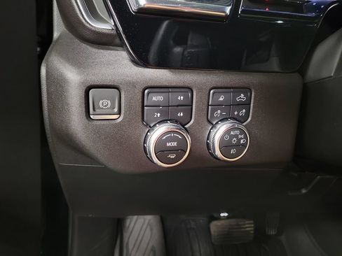 Used 2024 GMC Sierra 1500 Elevation w/ Elevation Premium Package AWD/4WD image 22