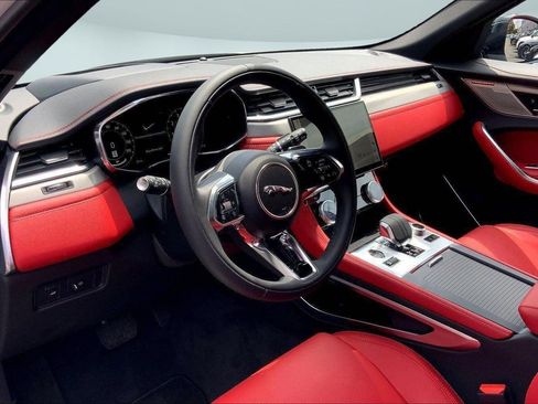 New 2026 Jaguar F-PACE R-Dynamic S AWD/4WD image 9
