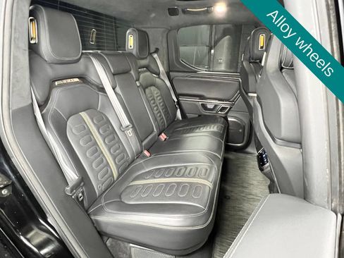 Used 2023 Rivian R1T Adventure Dual AWD/4WD image 18
