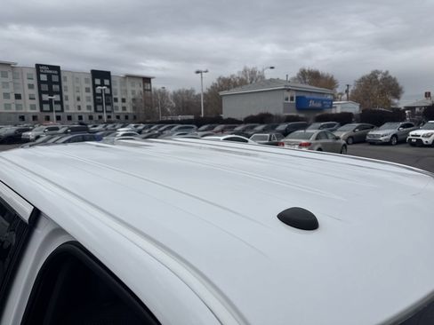 Used 2018 Ford F150 XLT w/ Trailer Tow Package image 22