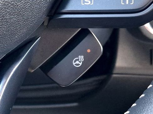 Used 2025 Subaru Forester Limited w/ Popular Package #2 image 31