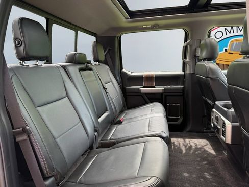 Used 2017 Ford F150 Lariat w/ Equipment Group 502A Luxury AWD/4WD image 25