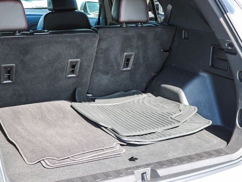 Used 2022 Chevrolet Equinox RS FWD image 26