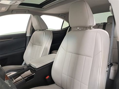 Used 2018 Lexus ES 350 image 20