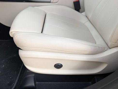 Used 2023 Mercedes-Benz GLA 250 4MATIC image 20