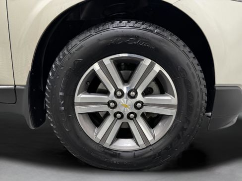 Used 2016 Chevrolet Traverse LT image 49