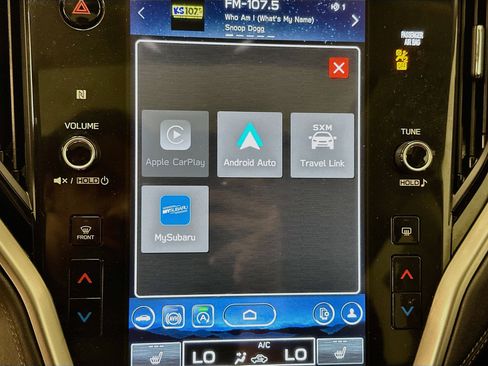 Used 2025 Subaru Outback Premium w/ Popular Package #1A AWD/4WD image 22