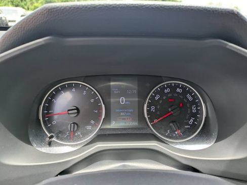Used 2022 Toyota RAV4 LE FWD image 26