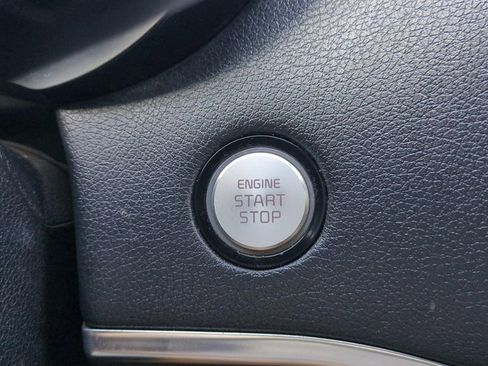 Used 2019 Kia Stinger GTS image 27