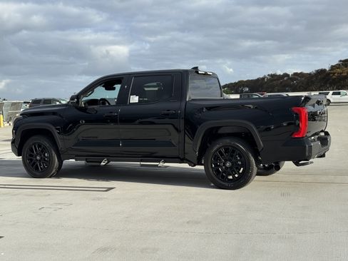 New 2026 Toyota Tundra Limited AWD/4WD image 12