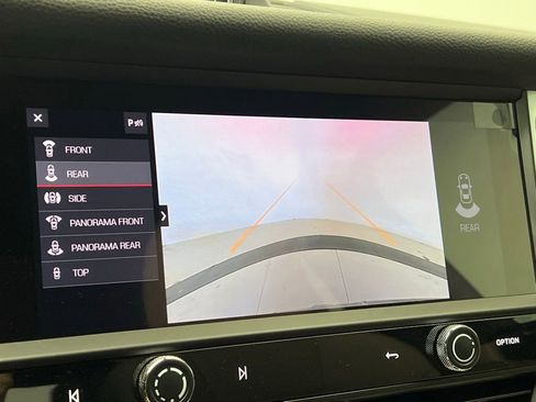 Certified 2023 Porsche Macan Turbo AWD/4WD image 15