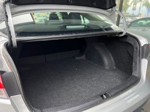 Used 2025 Toyota Corolla LE FWD image 20