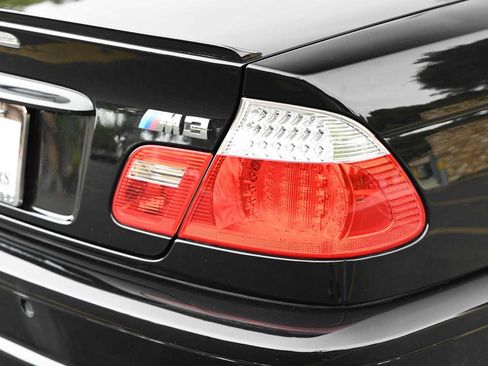 Used 2005 BMW M3 Convertible RWD image 11