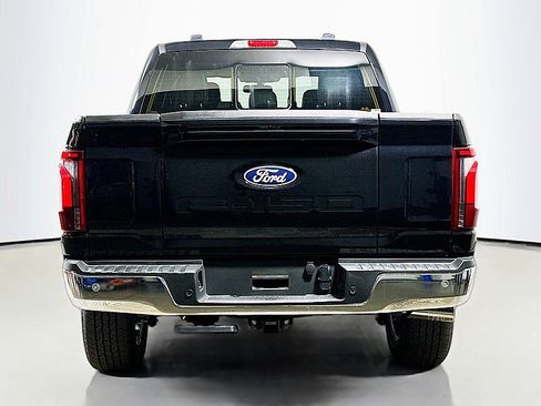 New 2025 Ford F150 Lariat w/ Equipment Group 501A Mid image 5