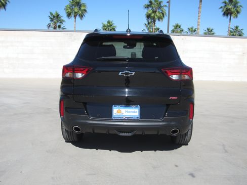 Used 2023 Chevrolet TrailBlazer RS w/ Sun and Liftgate Package AWD/4WD image 7