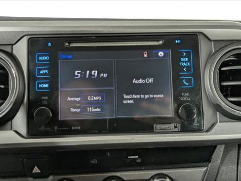 Used 2017 Toyota Tacoma SR5 w/ Tow Package RWD image 28