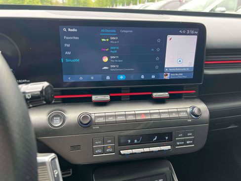 Used 2024 Hyundai Kona N Line AWD/4WD image 17