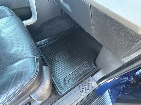 Used 2011 Ford F150 Lariat w/ Lariat Chrome Pkg image 15