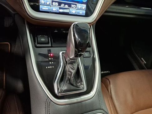 Used 2020 Subaru Outback Touring XT image 15