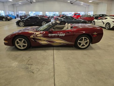 Used 2003 Chevrolet Corvette Convertible w/ Preferred Equipment Group1 image 3