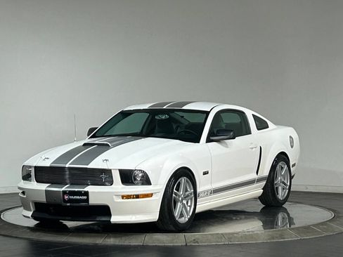 Used 2007 Ford Mustang GT RWD image 5