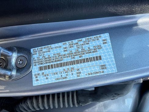 Used 2022 Ford Escape SEL w/ SEL Stealth AWD Package image 44