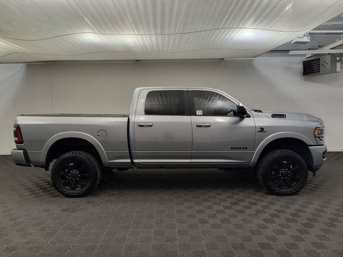 Used 2022 RAM 2500 Laramie w/ Night Edition image 8
